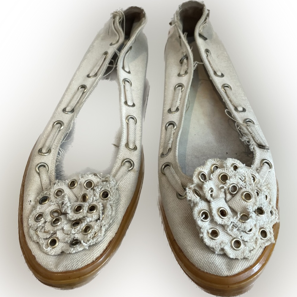 YSL Yves Saint Laurent canvas flats size 40EU, size 10US